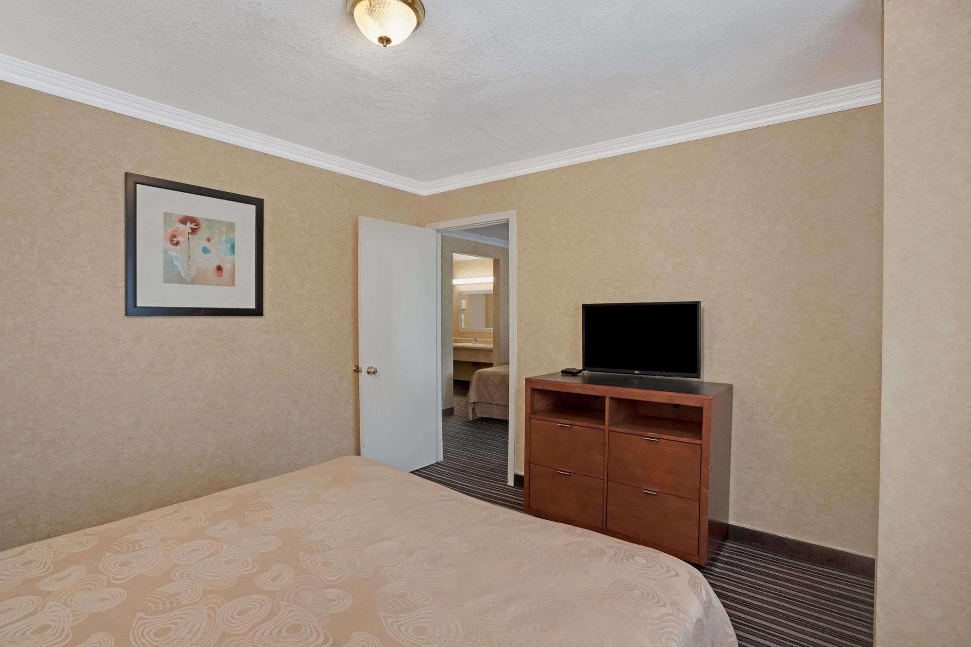 Buena Park Inn Bagian luar foto