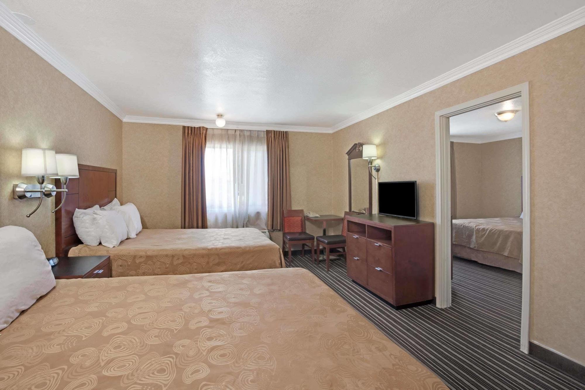 Buena Park Inn Bagian luar foto